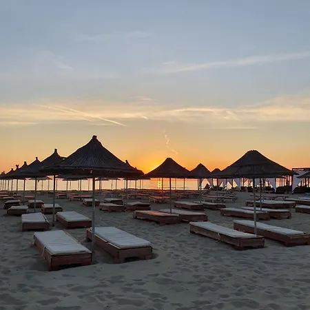 Sunset Seaside 2br With Large Balcony At San Pietro Gjiri I Lalzit 公寓 *